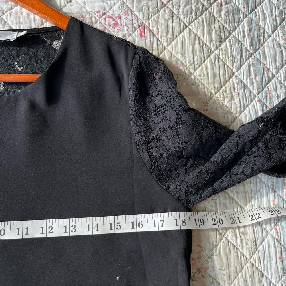 Contemporaine Exclusivité Simons Little Black Dress Lace Sleeves 6 Polyester - Picture 3 of 7
